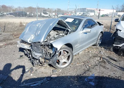 2009 Mercedes-Benz Sl 550 from USA, damaged, VIN WDBSK71FX9F152276
